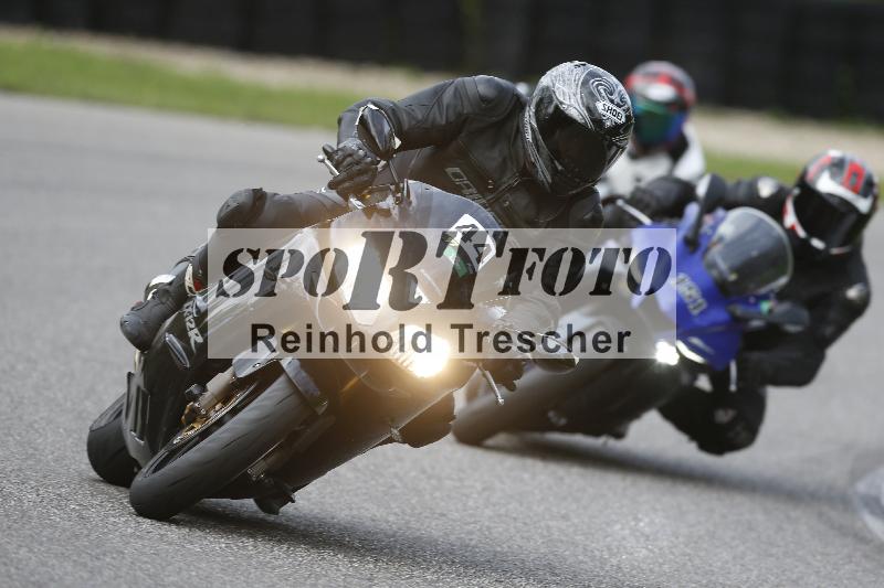/53 16.09.2025 Track Day Domi Aegerter ADR/Gruppe gruen/44
